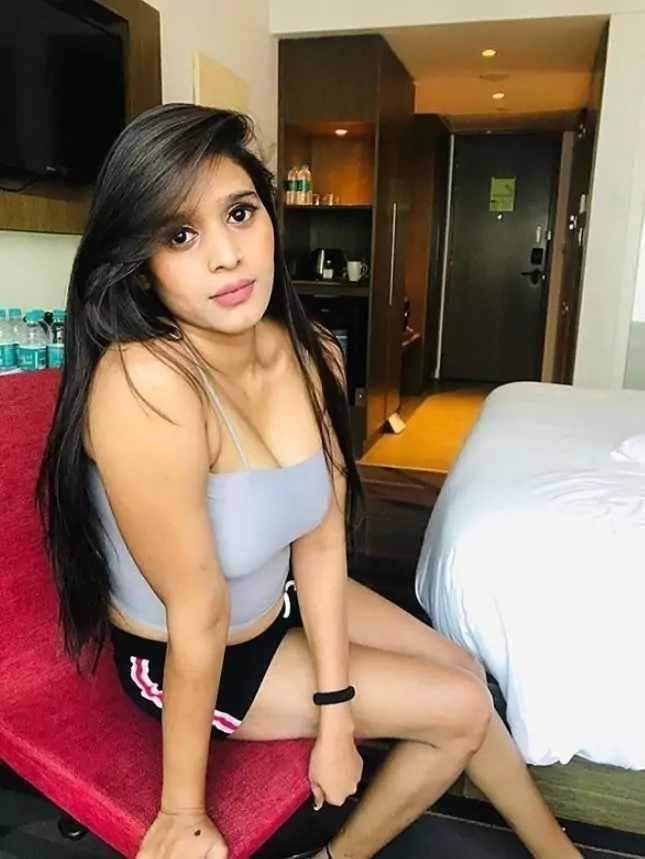 कॉल गर्ल्स सर्विस  मनप्पाराई